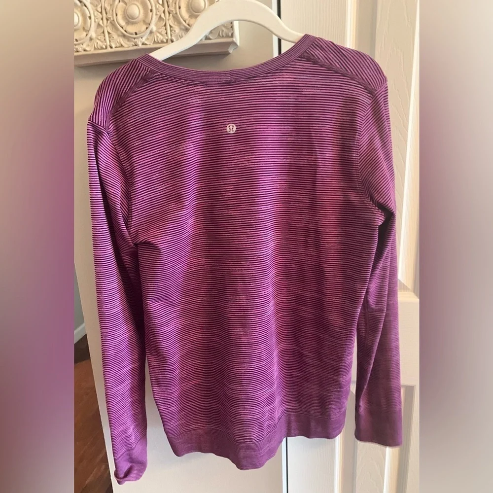 lululemon athletica Purple Striped Top - SZ 6